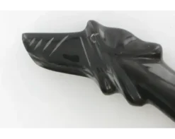 La Capucin Corne Noire Sculptée Tête de Chien