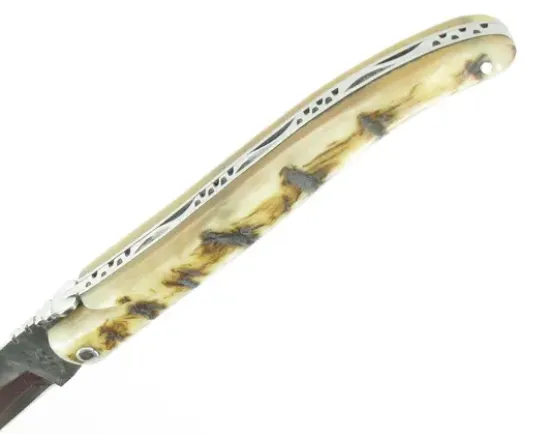 Laguiole 12 cm Croûte de Bélier - Plein Manche - Lame Brute de Forge