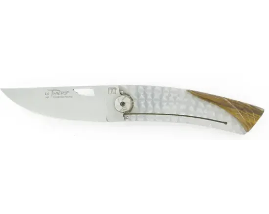 Le Thiers® Pistachier Sculpté
