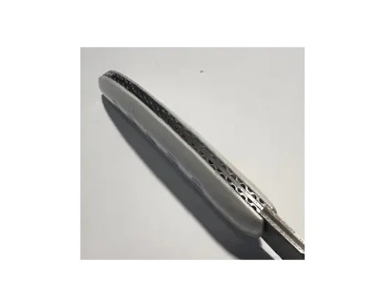 Maxime Rossignol - Modèle le Pingouin - Manche G10 blanc et inserts bleus