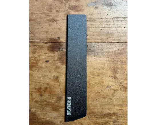 1 Protège Lame - NOIR - 26 x 5 cm - pour lame inférieure à 26 cm