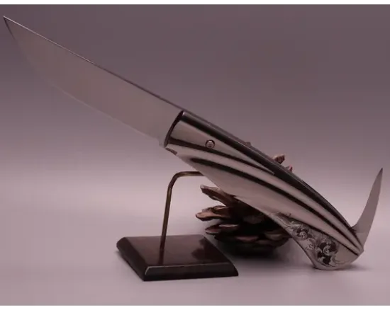 Roberto Ottonello - Bilame -Liner Lock Bouton- Titane gravé