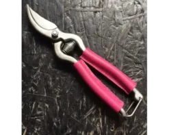 Sécateur de Jardin 18 cm - revêtement des branches en cuir FUSHIA